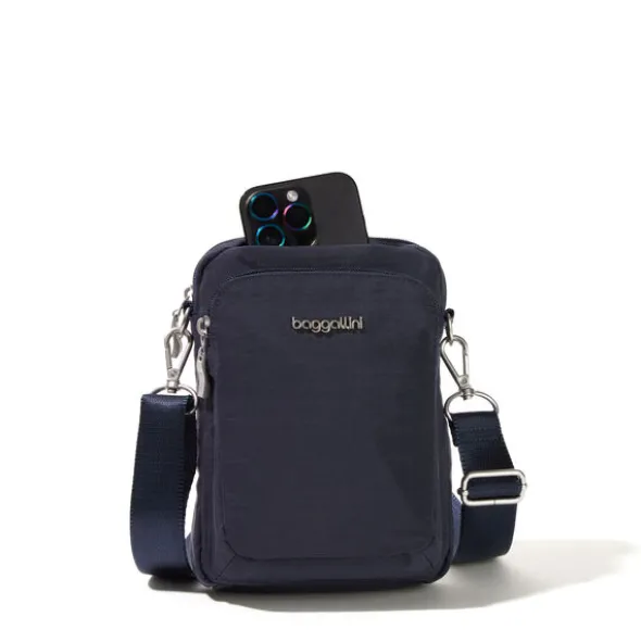 Modern Everywhere Explorer Crossbody