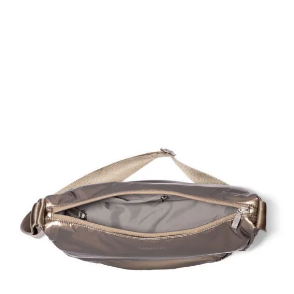 Swift Crescent Crossbody